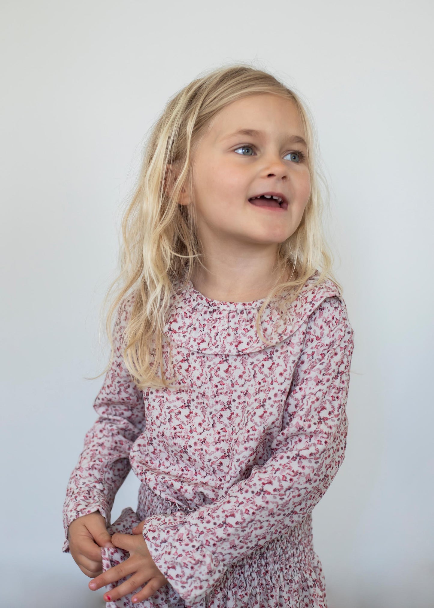Vävd blus med krage i viscose