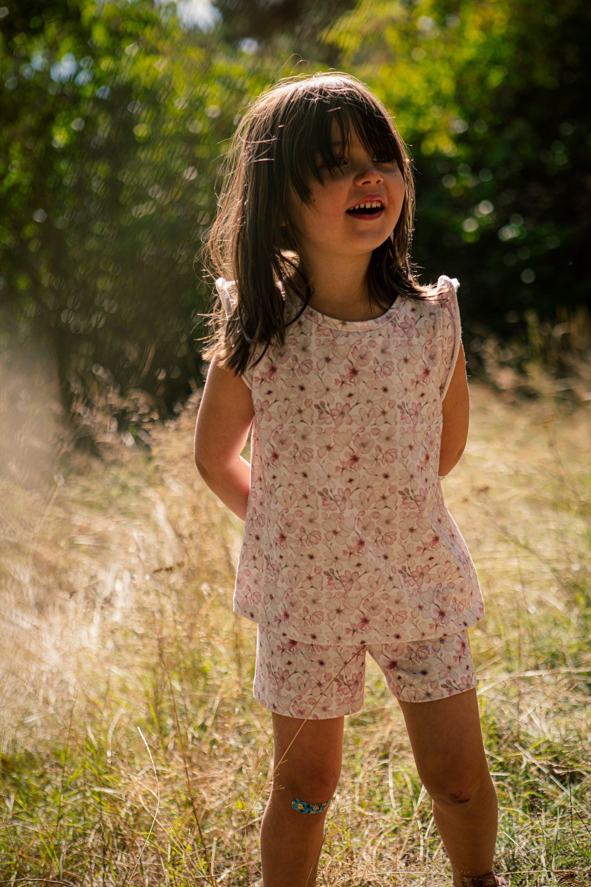 2-delat sommarset med körbärsblommor sommarset