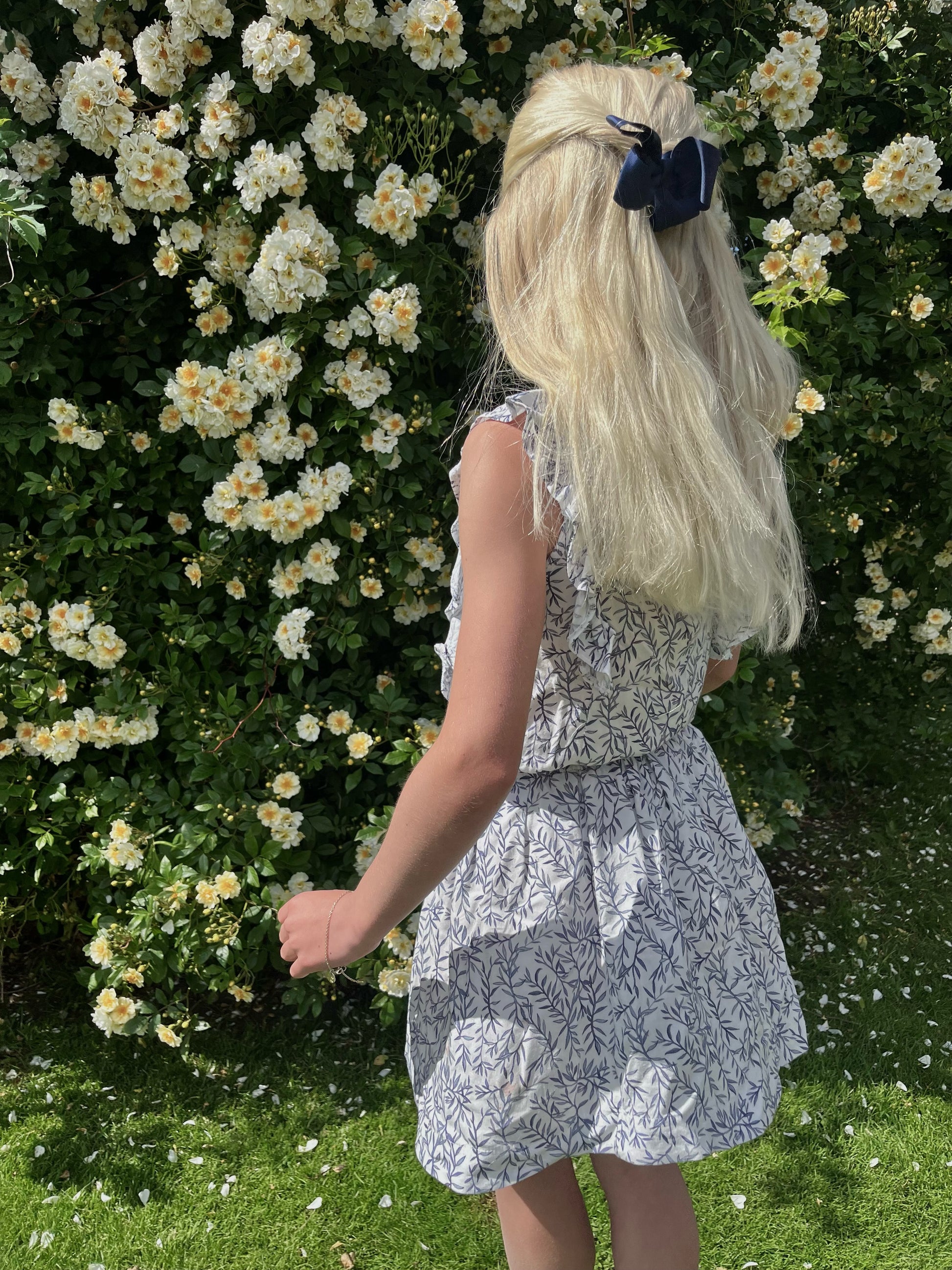 A-linjeformad kjol i vävt tyg med kvistprint