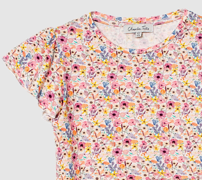 Klänning med fjärilsarm klänning